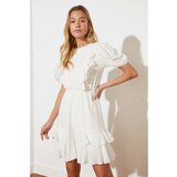 Trendyol Ženska haljina Ruffle detaljno bijela krema Cene