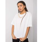 Fashion Hunters RUE PARIS White t-shirt with a necklace Cene
