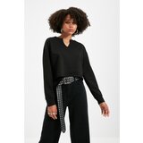 Trendyol Black V-Neck Crop Knit Slim Sweatshirt | Shoptok.si