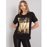 Fashion Hunters Black t-shirt with an inscription and an application Cene