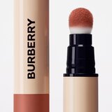 Burberry Brit Matte Veil hidratantni mat tekući ruž za usne nijansa Red Brick 656 3 ml Slike