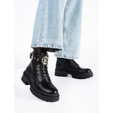 SEASTAR Women's black ankle boots with a decorative belt