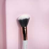 Brushworks Blush Brush White & Gold kist za rumenilo 1 kom | shoptok.hr
