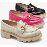 Resti Lacquered beige women's moccasins with crystals Inriw - Footwear | ePonuda.com