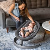 Nuna® ležalnik leaf™ grow z igralnim lokom biscotti | Shoptok.si
