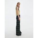Reserved - Elegantne karirane hlače - šaren | shoptok.hr