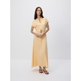 Reserved Midi haljina s remenom - svjetložuto | shoptok.hr