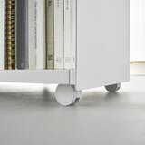 YAMAZAKI Bel kovinski regal na kole&amp;scaron;čkih 60x59x35 cm Tower &amp;ndash; Slike