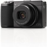 Ricoh Kompaktni fotoaparat GR IIIx z APS-C senzorjem in 24,24 MP, (5000558154) | Shoptok.si
