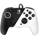 NINTENDO SWITCH faceoff deluxe controller + audio - black &amp; white Cene