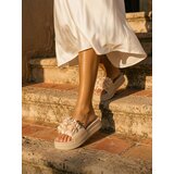 Sinsay Natikače na platformi s cvjetnim motivom | shoptok.hr