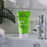 Super Facialist Salicylic Acid Anti Blemish nežni čistilni piling za mastno in problematično kožo 150 ml | Shoptok.si