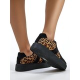 Resti Women's sporty sneakers with a leopard print Big Cat | Shoptok.si