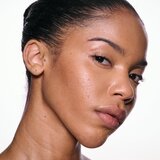 MAC Cosmetics Skinfinish Lightstruck Skinfinish Lightstruck tekoči osvetljevalec odtenek Bronze Glaze 15 ml | Shoptok.si