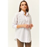 Olalook Women's White Pocket Staple Detailed Oversize Shirt Cene