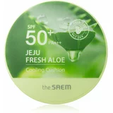 The Saem Jeju Fresh Aloe Cooling Cushion dolgoobstojni tekoči puder v gobici SPF 50+ s pomirjajočim učinkom odtenek Natural Beige 12 g