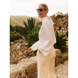 Reserved Bluza od viskoze - krem | shoptok.hr