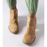 Gemre Beige ankle boots with irregular upper Busson | Shoptok.si