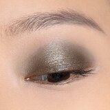 Chantecaille Luminescent Eye Shades biserno sjenilo za oči Rhinoceros 2.5 g | shoptok.hr