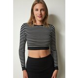 Happiness İstanbul Women's Black Striped Crop Knitwear Sweater Cene