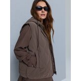 Sinsay Prošiveni prsluk s kapuljačom | shoptok.hr