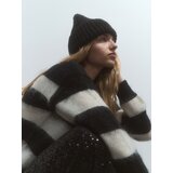 Reserved pletena kapa - črna | Shoptok.si