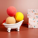 I love... Special Moments Festive Fun kroglica za kopel dišave Cinnamon, Pumpkin Spice, Gingerbread 3x150 g | Shoptok.si