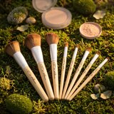 Luvia Cosmetics Bamboo’s Leaf Brush Set set čopičev z etuijem | Shoptok.si