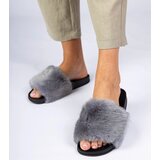 Gemre Gray flip-flops with Manny fur | ePonuda.com