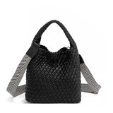 NoduNadu Ženska torba s torbicom Juni crna 22x21x12 cm NN1000 | shoptok.hr