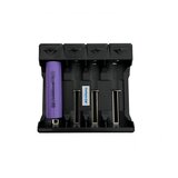 OXE Polnilec baterij 18650 / 26650 / 21700 / 16340 / 14500 / 10440, 4 vrata | Shoptok.si