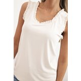 Kesi Włoski Women's viscose blouse with a frill at the neckline light beige | Shoptok.si