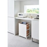 YAMAZAKI Bel kovinski regal na koleščkih 42x60 cm Tower – | Shoptok.si
