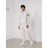 Sinsay Comfort fit hoodie s kontrastnim panelima | shoptok.hr
