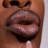 MAC Cosmetics Dazzlelips Crayon bleščeča šminka v svinčniku odtenek Gem Stone 1.8 g | Shoptok.si