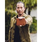Vuch Joshua Brown | Shoptok.si