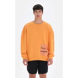 Dagi Orange Men's Pocket Detailed Sweatshirt