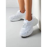 Resti Women's sports sneakers with a thicker sole Nettes | ePonuda.com
