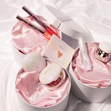 Catrice Brides & Besties dolgoobstojni sijaj za ustnice odtenek C01 Apricot Promise 4.9 ml | Shoptok.si