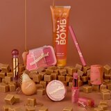 Essence caramelted balzam za sijoče ustnice odtenek 01 Sweet Lips, Caramel Kiss 3 g | Shoptok.si