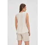 Marisse Ecru V-Neck Top | ePonuda.com