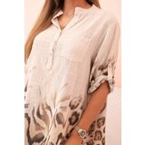 Kesi Włoski Women's cotton shirt with rolled up sleeves and animal pattern beige | shoptok.hr