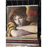 Simply Red Picture Book Cene