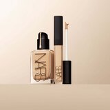 Nars Light Reflecting Foundation posvjetljujući puder za prirodni izgled nijansa ANGUILLA 30 ml | shoptok.hr