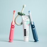 Suavinex Baby Training Toothbrush zobna ščetka za otroke 0-2 y Pink 1 kos | Shoptok.si