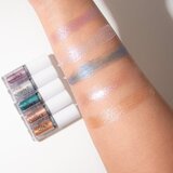 Revolution Relove eye light metallic eyeshadow metalik tekuće sjenilo za oči 1,9 ml nijansa bling | shoptok.hr