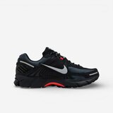 Nike Nizke superge Zoom Vomero 5 Black Metallic University Red Rdeča Cene