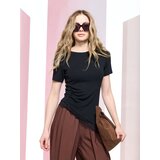 Sinsay Bluza s dodatkom viskoze i asimetričnim rubom | shoptok.hr