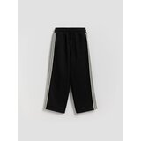 Reserved Donji dio trenirke - crno | shoptok.hr