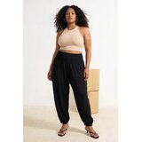 Trendyol Ženske pantalone TBBSS26AR00006, Crne Cene